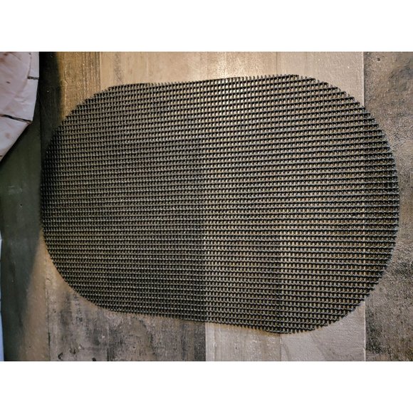 Black Non slip placemat table decor - Picture 3 of 3